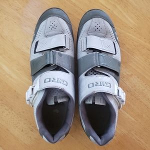 Giro Women's Cycling Shoes - Gray